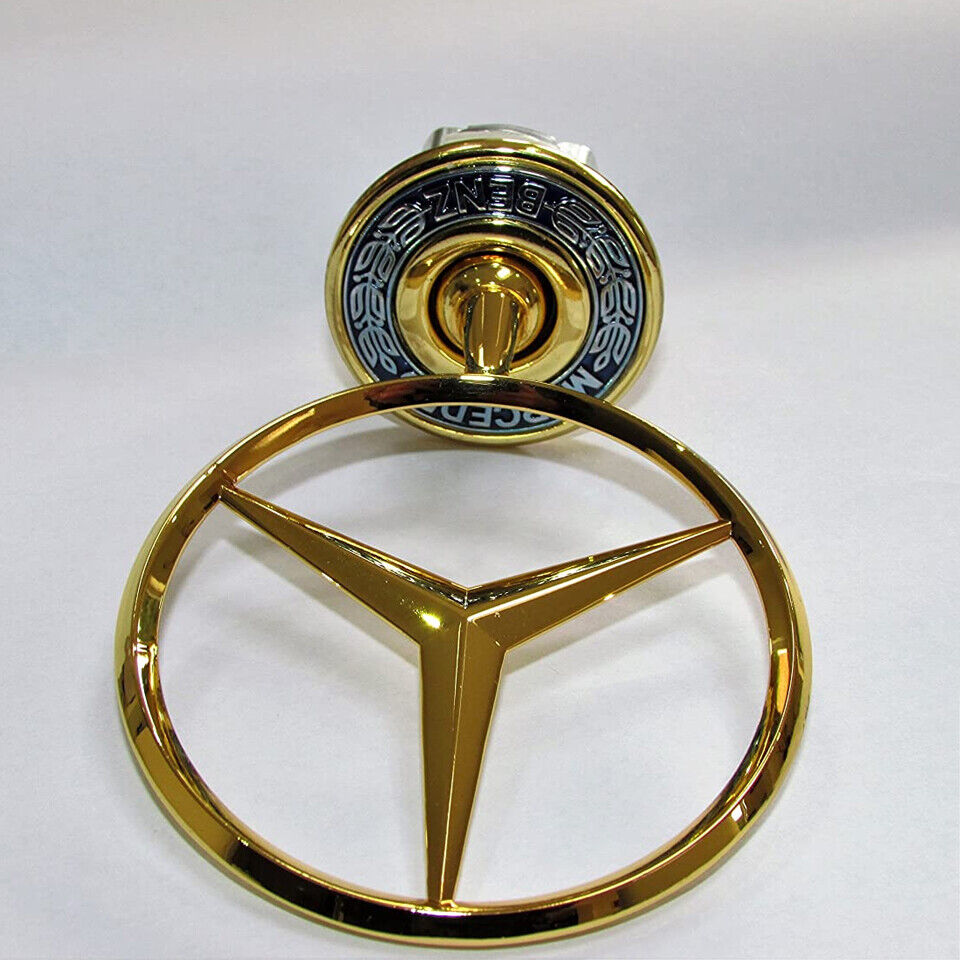 Mercedes guld emblem